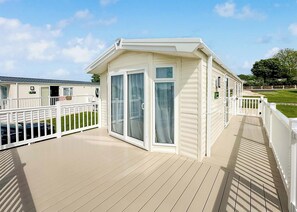 Exterior - Elite 3 Bed with Decking (Nr New Quay, Cardiganshire)