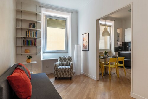 Valenziani Escape - Pretty Homes