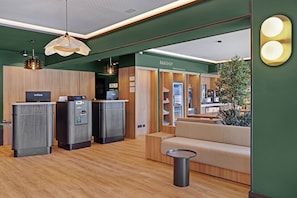 Reception - B&B Hotel Santiago Milladoiro (Ames)