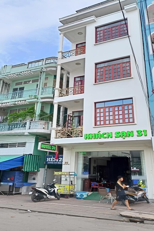 Fachada da propriedade