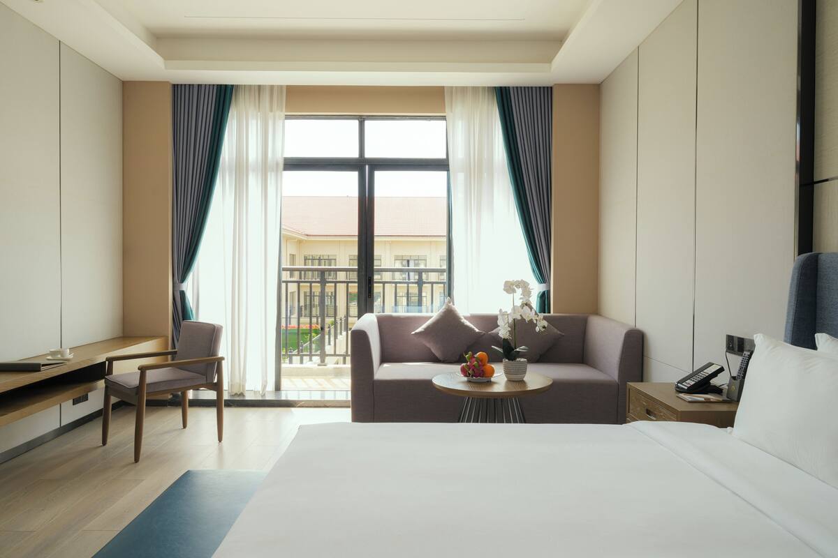 Roba de llit d'alta qualitat, minibar i caixa forta a l'habitació 