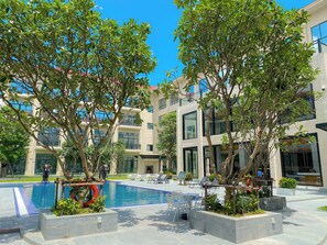 Garden - Donghu Resort Hotel  (Sihanoukville)