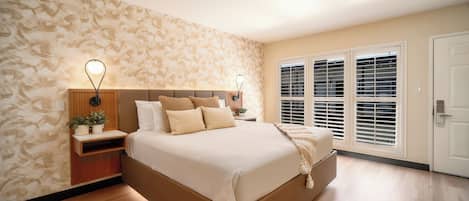 Escrivaninha, espaço de trabalho para notebook, quartos à prova de som