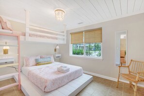 6 chambres, bureau, Wi-Fi gratuit, draps fournis