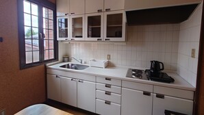 Sınıflandırılmamış resim, 15 üzerinden 3, düğme