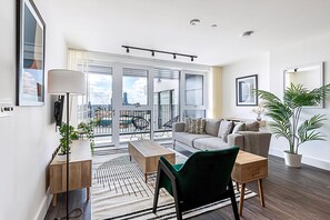 Exterior - Stylish and Bright West London Gem (London)