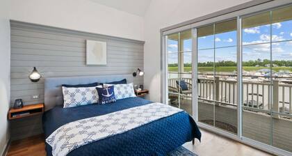 Charming, pet-friendly waterfront home