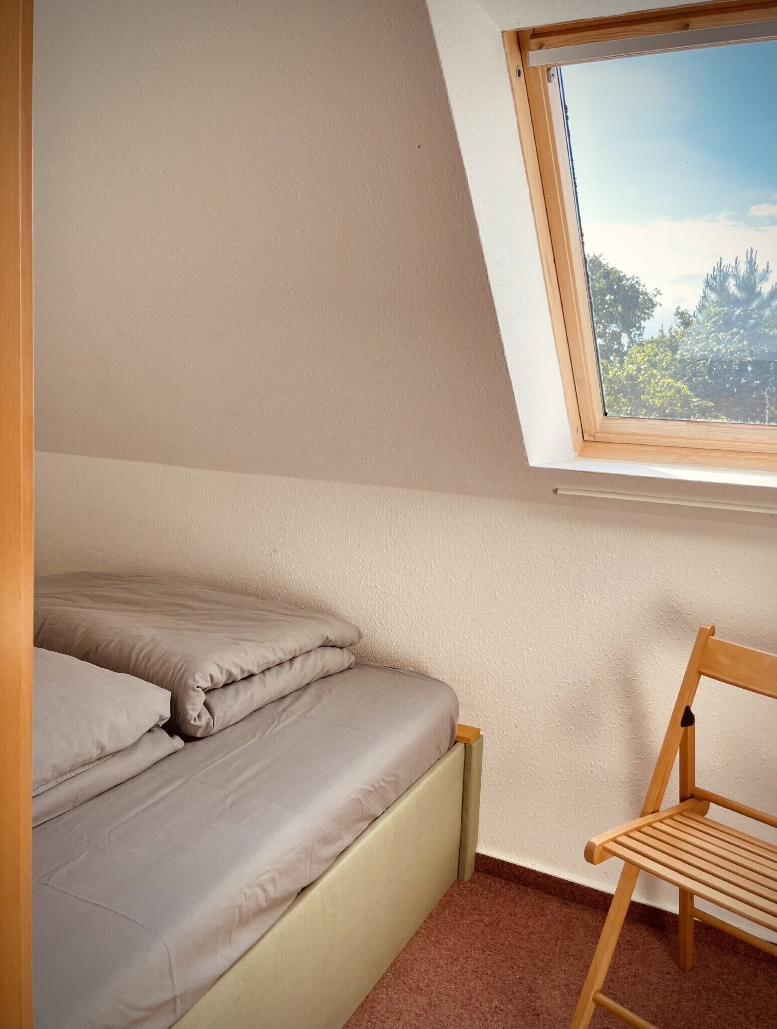 2 quartos, ferros/tábuas de passar roupa, Wi-Fi de cortesia