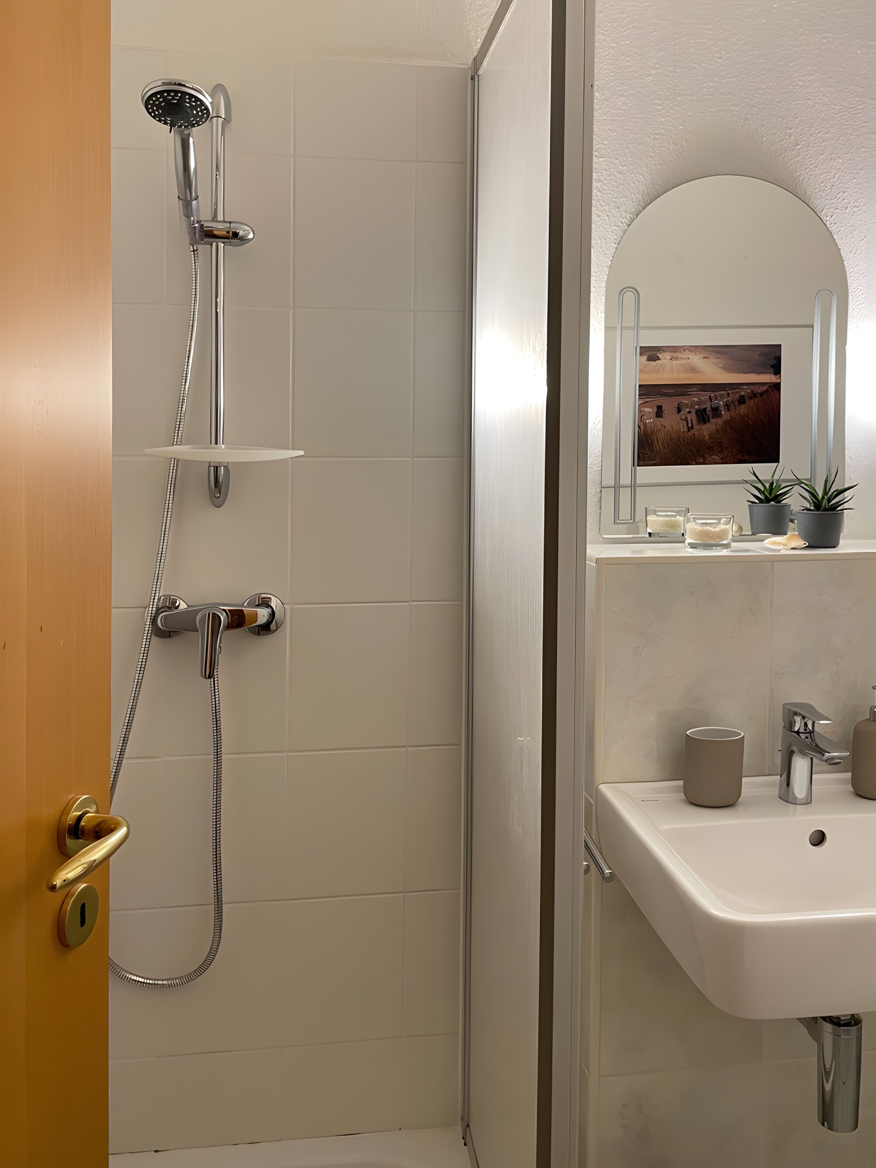 Douche, articles de toilette gratuits