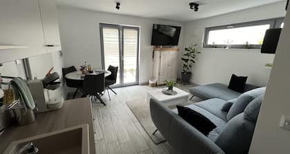 Ferienwohnung "P Und P Deluxe" mit privater Terrasse und WLAN