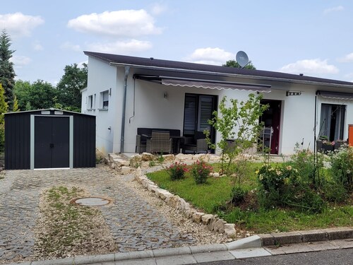 Ferienwohnung "P Und P Deluxe" mit privater Terrasse und WLAN