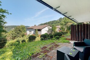 Property grounds - Apartment '1-Zimmer  Am Hochwald' with Private Terrace, Private Garden and Wi-Fi (Bad Liebenzell)