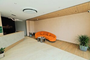 Reception - Mount Land (Sulthan Bathery)