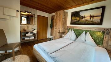 2 Schlafzimmer, Bügeleisen/Bügelbrett, kostenloses WLAN, Bettwäsche