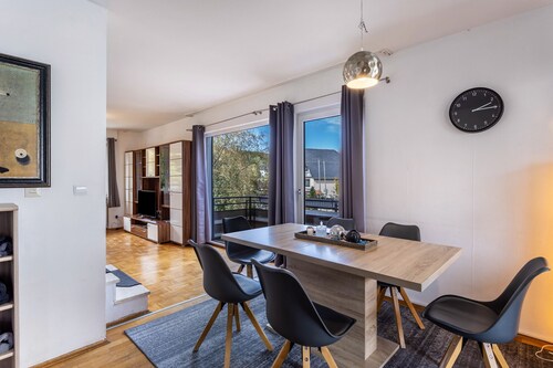 'Fewo Zentral' mit privater Terrasse