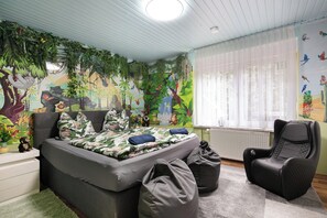 4 chambres, fer et planche à repasser, Wi-Fi gratuit, draps fournis