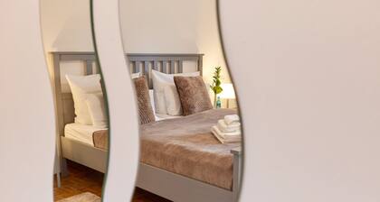 Ferienwohnung 'Die Landgräfinnen' mit Gemeinschaftsterrasse, Gemeinschaftsgarten und WLAN