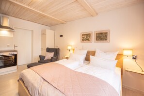 1 habitación, escritorio, wifi gratis y ropa de cama 