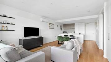 TV, offices