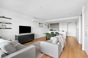 TV, offices