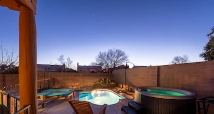 Gusto Retreat * Hot Tub - An Irvie Home