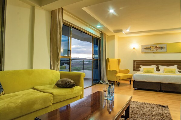 Deluxe Double or Twin Room