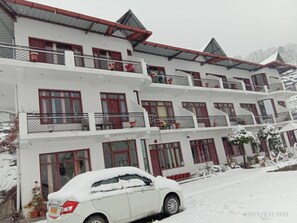 Property entrance - Goroomgo Vijay Mount View Resort Munsyari (Munsyari)
