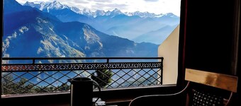 Goroomgo Vijay Mount View Resort Munsyari