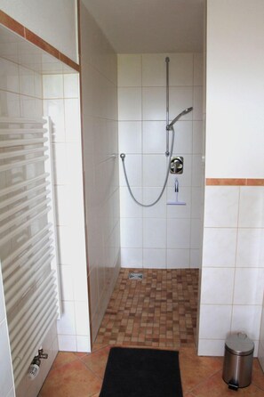 Dusch och handdukar