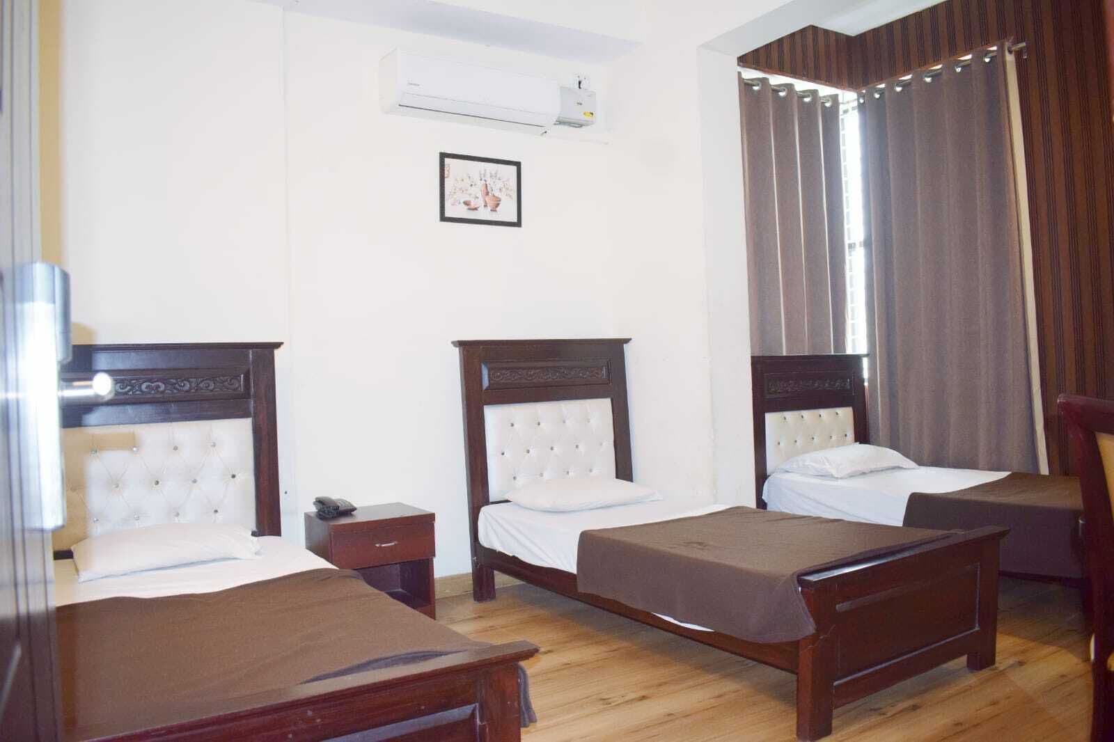 Chambre Triple, 1 chambre | Wi-Fi gratuit, draps fournis