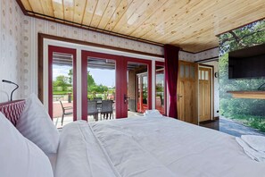 2 habitaciones, cuna de viaje, wifi gratis y ropa de cama