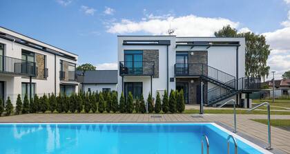 Paraiso Apartment With Pool by Renters