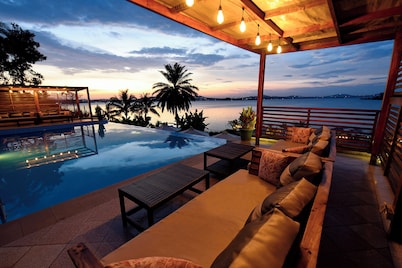 Divine Resort & Spa