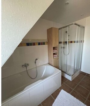 Dusche, Haartrockner