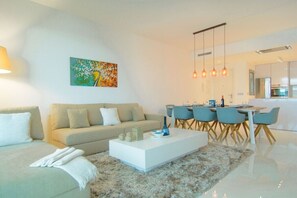 Living area - Moscu 12 Comfortable holiday residence (Estepona)