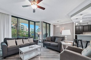 Unclassified image, 5 of 49, button