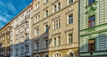 Residence Dobrovskeho 30
