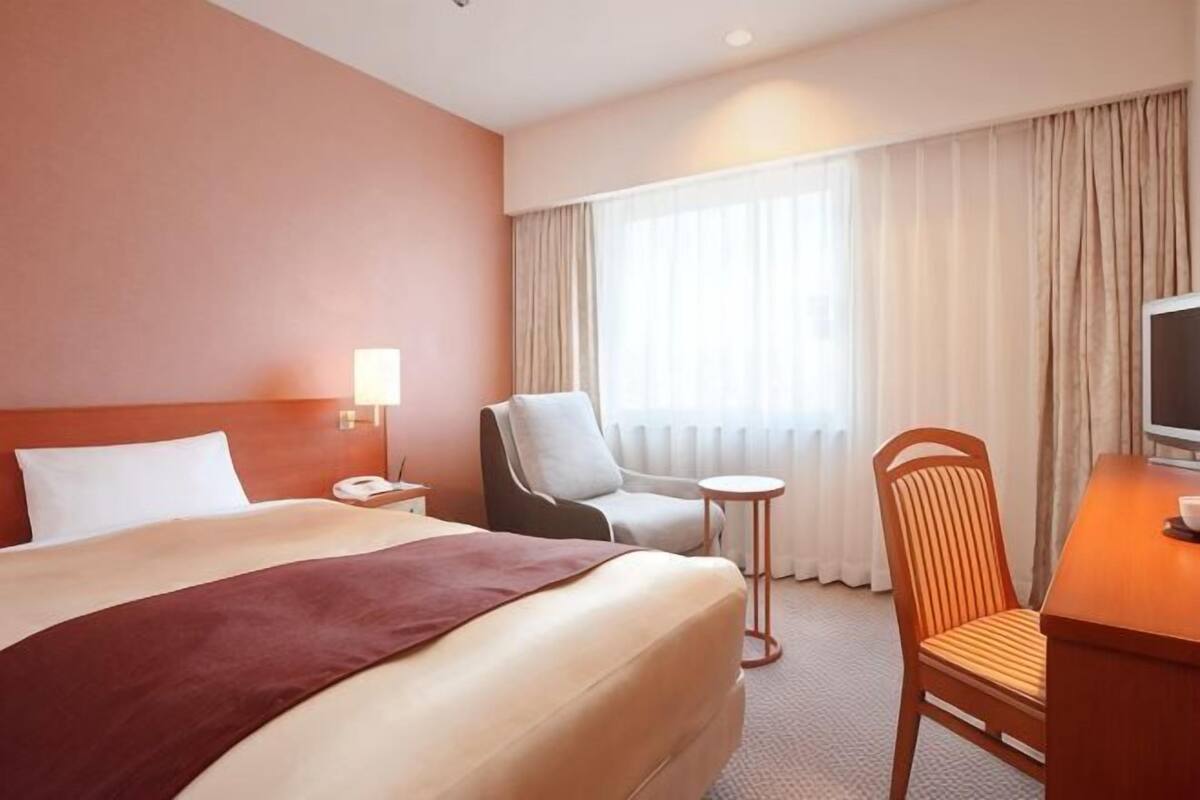 Wi-Fi gratis dan seprai linen