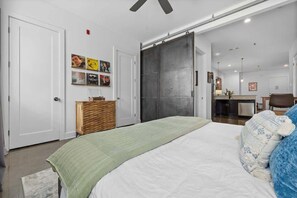 1 bedroom, iron/ironing board, WiFi, bed sheets