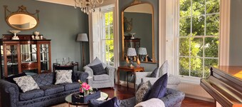 200 yr old Georgian house located in beautiful Co Donegal 10 mins from beach