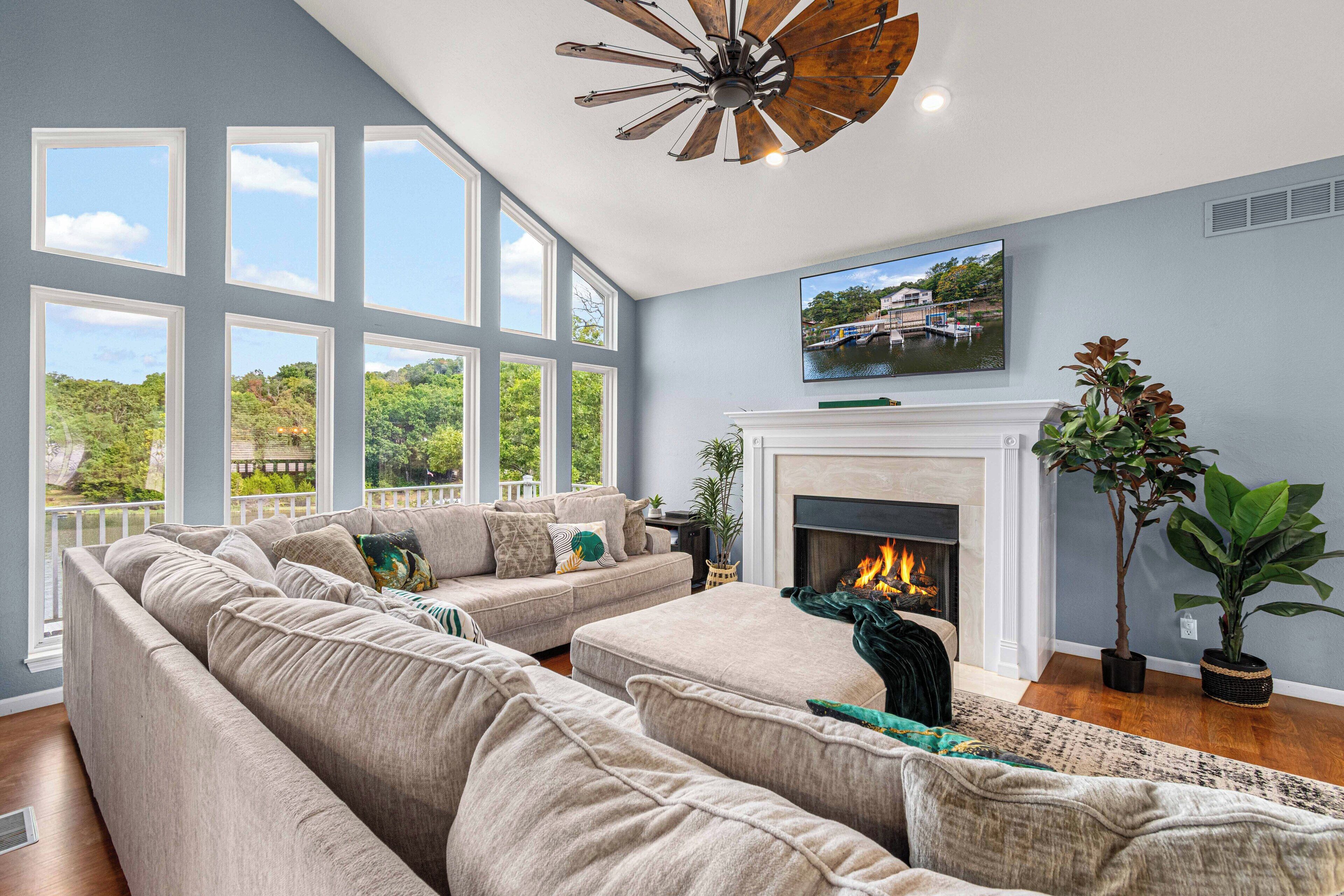 Smart TV, fireplace, video games