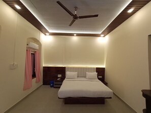 Superior Double Room, Valley View | Wi-fi percuma, cadar katil