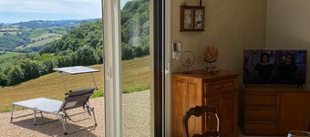 GITE ALL
 COMFORT NEAR MILLAU / ROQUEFORT PANORAMIC VIEW HEATED SWIMMING POOL