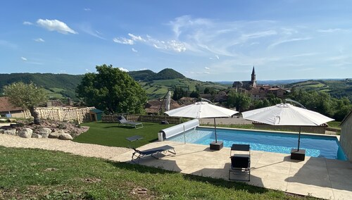 GITE ALL
 COMFORT NEAR MILLAU / ROQUEFORT PANORAMIC VIEW HEATED SWIMMING POOL