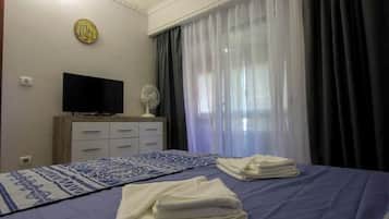 1 bedroom, desk, iron/ironing board, free WiFi