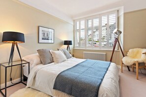3 bedrooms, iron/ironing board, travel cot, free WiFi