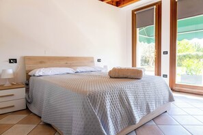 2 quartos, Wi-Fi de cortesia, roupa de cama