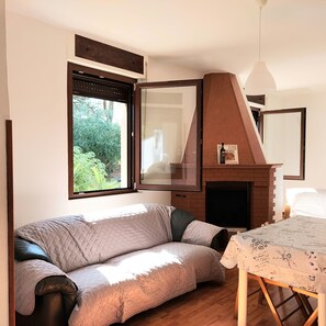 Fireplace - Puglia Tu (Putignano) By Case al Lago (Putignano)