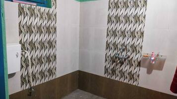 Shower, soap