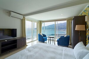 Standard Double Room, Sea View | Free WiFi
